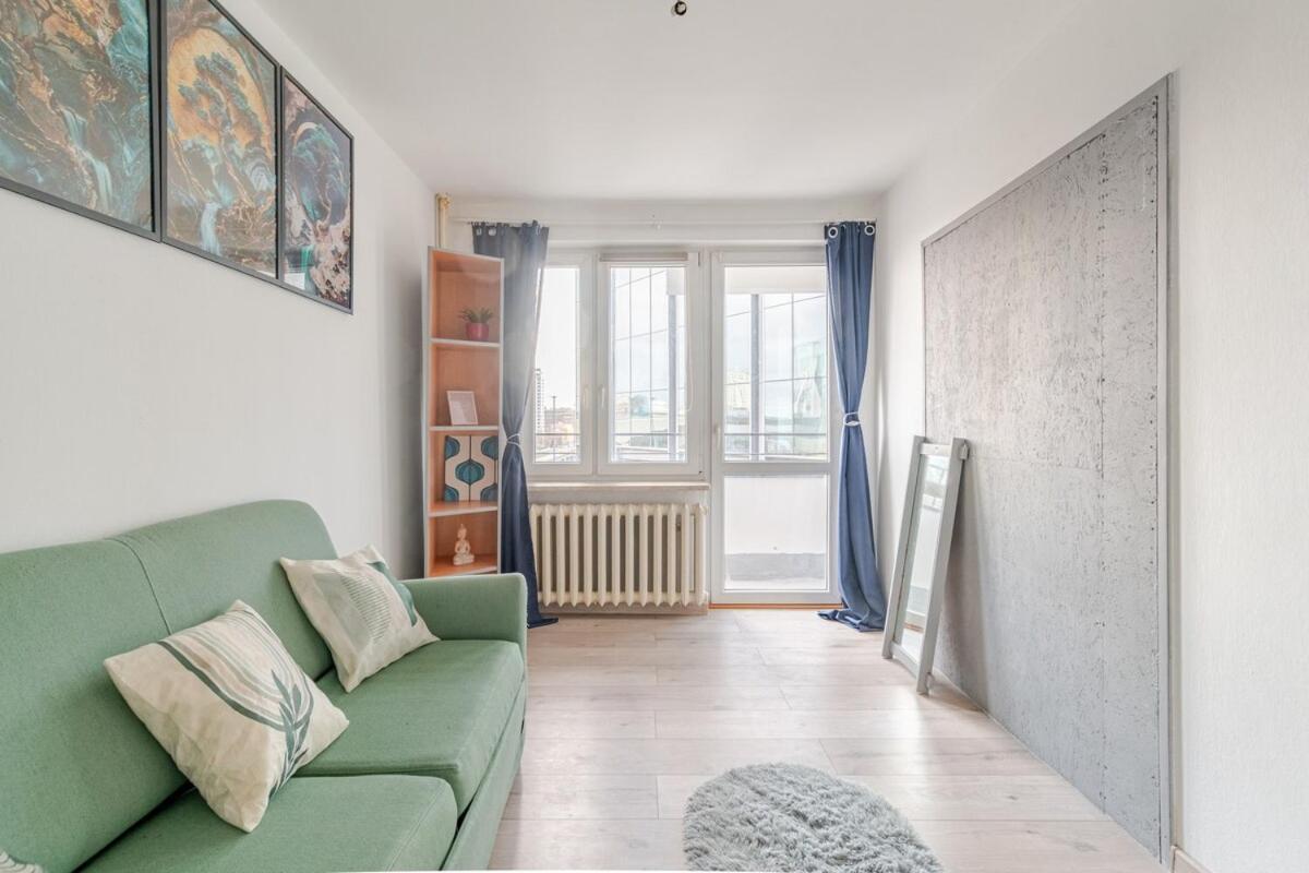 Lägenhet Varsovian Chic - Stylish 2br In Center With Balcony & Views Warszawa