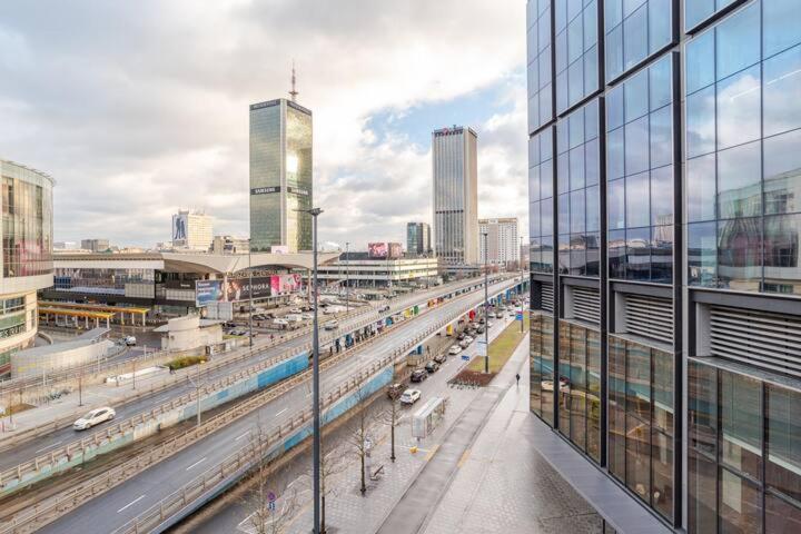 Varsovian Chic - Stylish 2br In Center With Balcony & Views