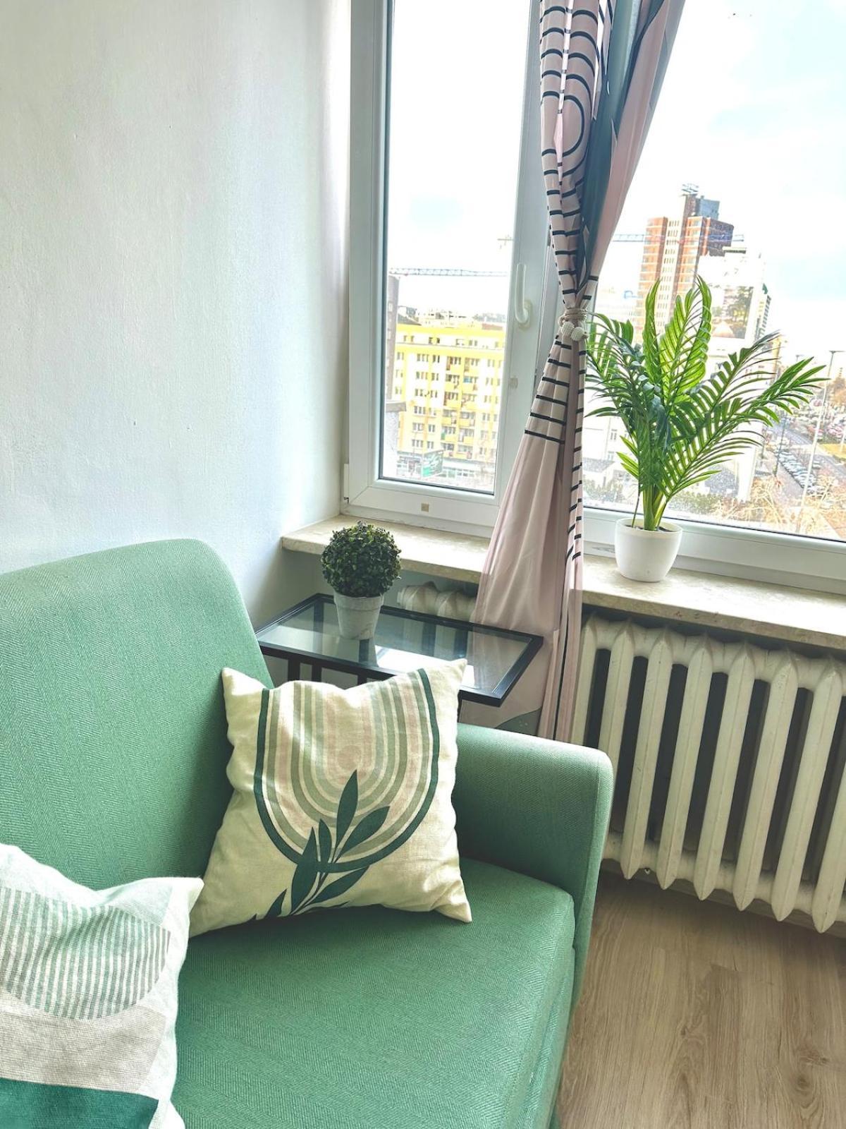 Varsovian Chic - Stylish 2br In Center With Balcony & Views *